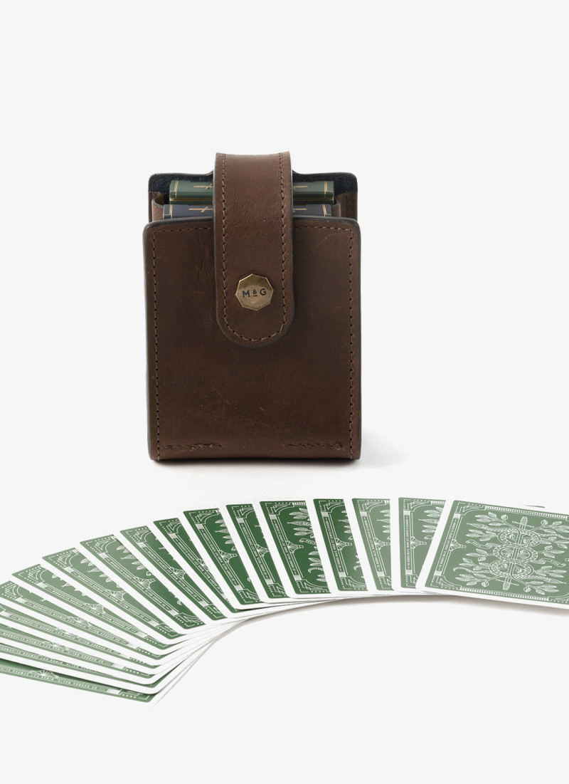 card sleeves that look like playing cards Is there any playing cards sleeves for magic cards ? : r/mtg
